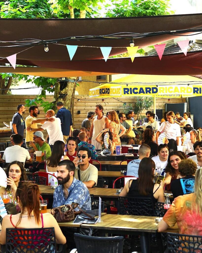 Terrasse famille Lyon La Guinguette du 7e