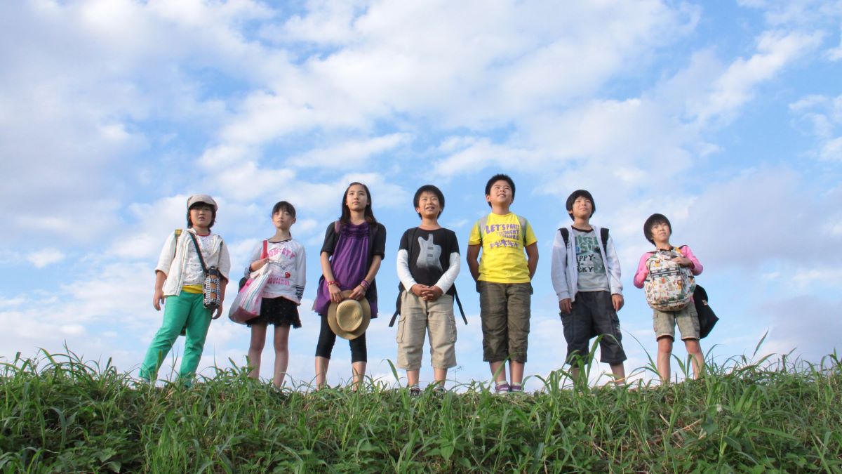 groupe d'enfants japonais dans le film I Wish: nos voeux secrets