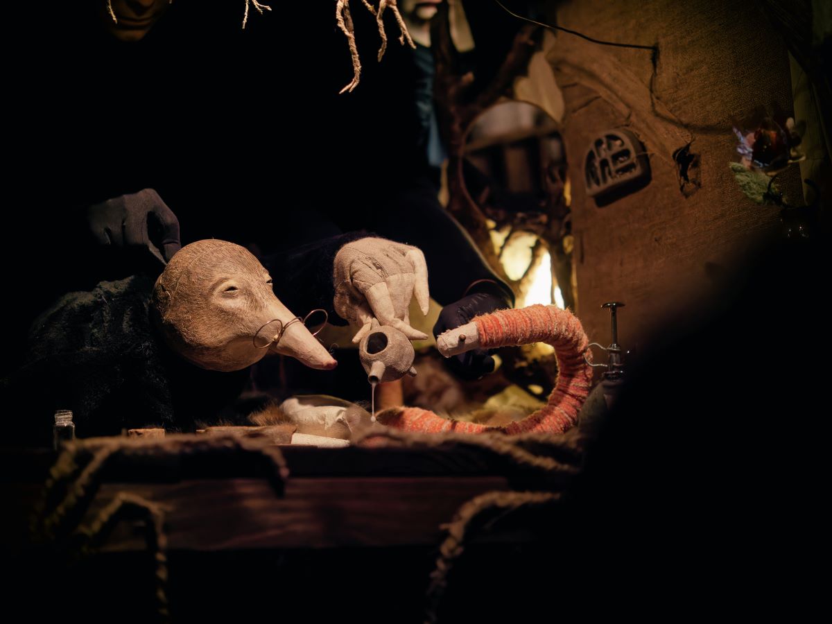 Théâtre de marionnettes La vie taupe secrète, compagnie Ecoutilles