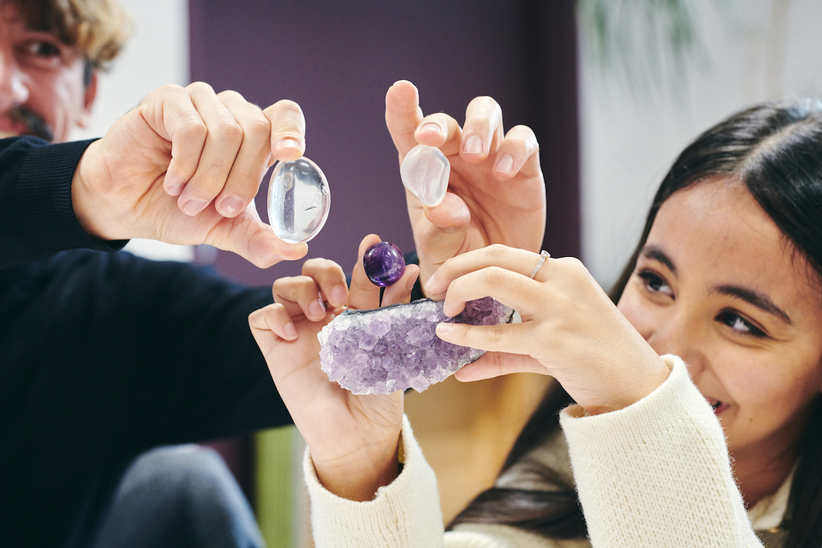 De mains en mains ateliers bijoux pour enfants