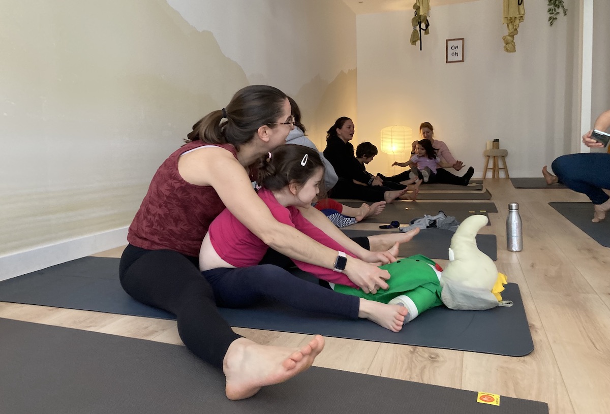 pandi panda yoga enfant