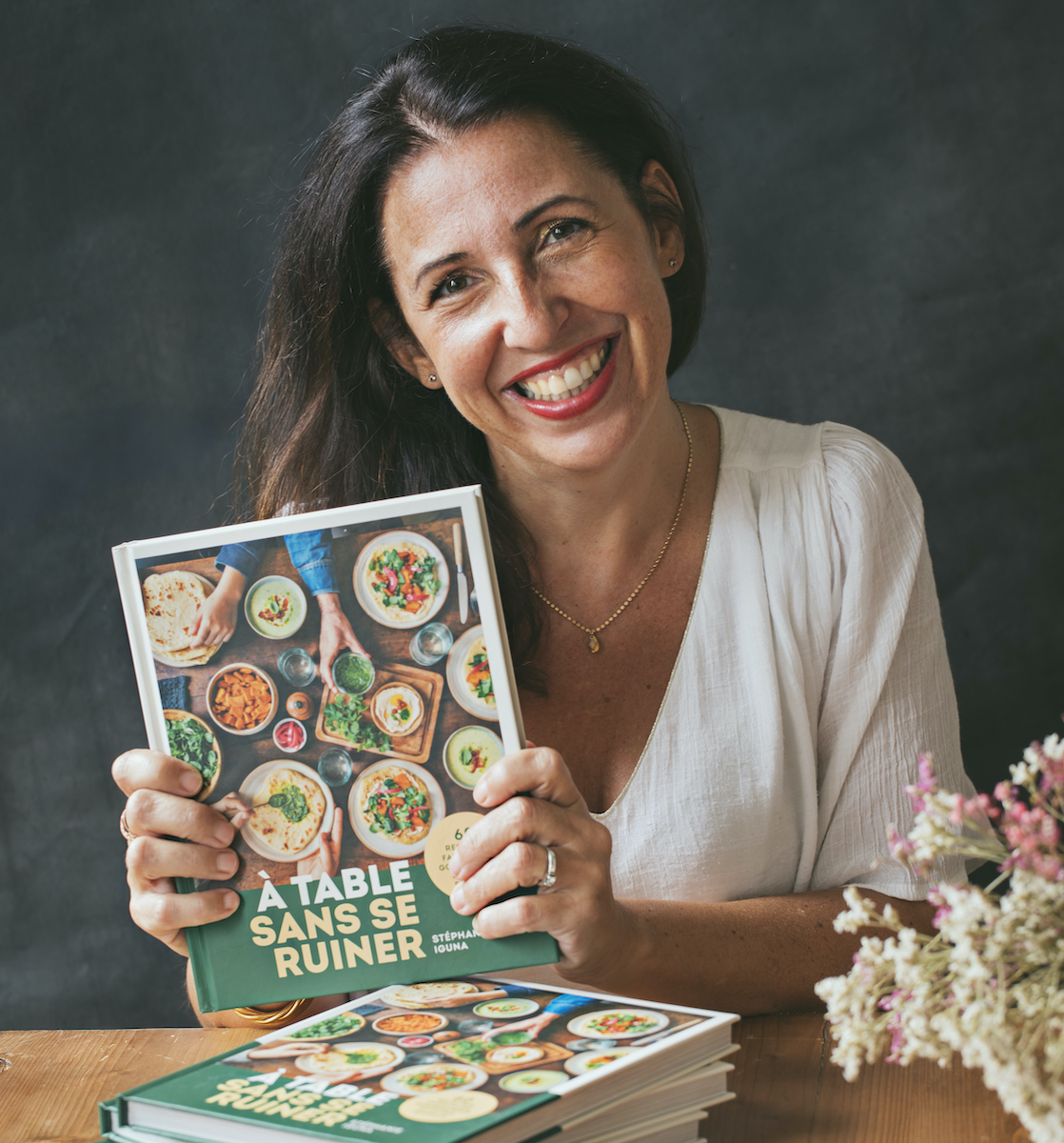 Stéphanie Iguna livre recettes À table sans se ruiner