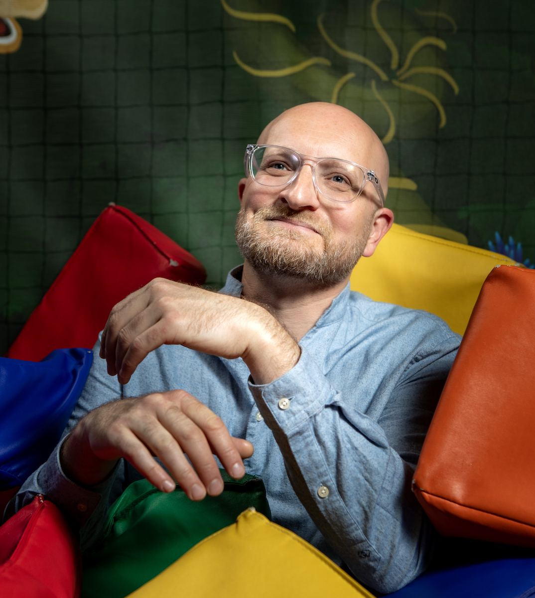Antoine Allègre Pose Ton Gone
