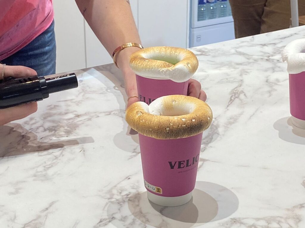 Coffee-shop Velica Lyon