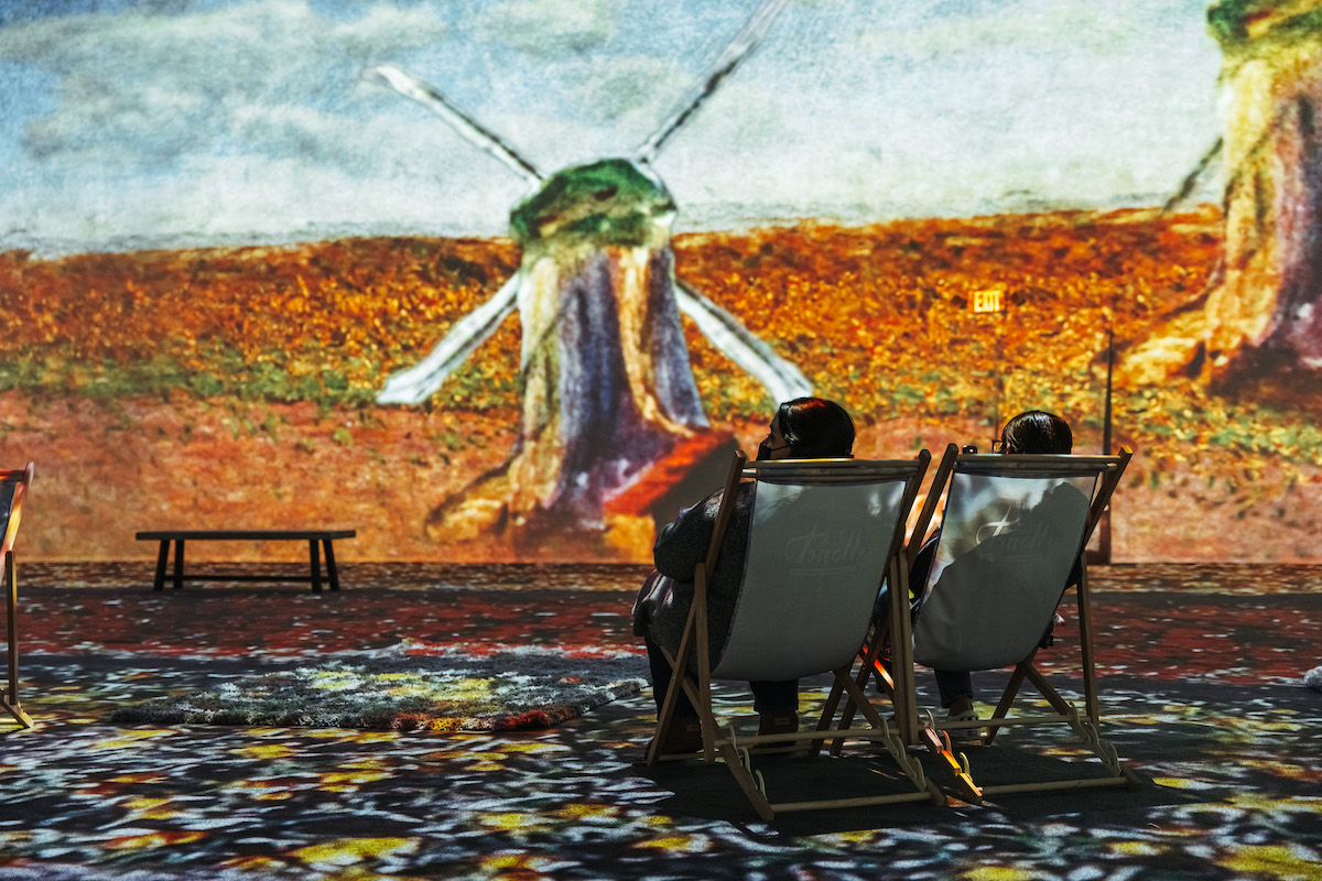 Monet : The Immersive Experience Fever