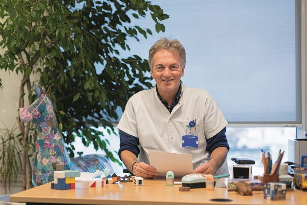Dr Olivier Revol