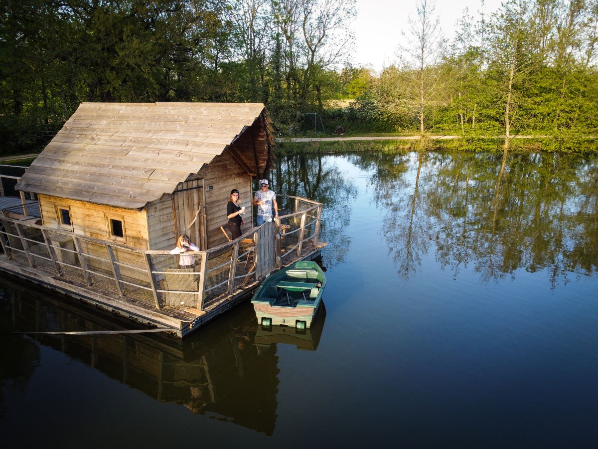Lodge flottant Domaine de la Dombes